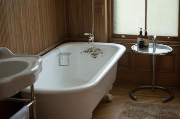We Analyzed All Bathtub Materials for You to Choose From