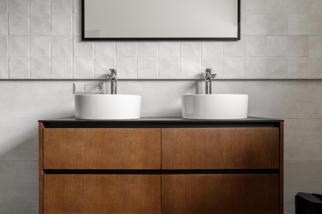 What’s the Standard Bathroom Vanity Size and How to Measure It